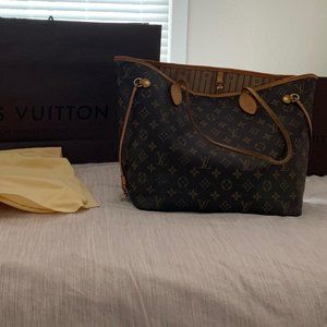 Louis Vuitton Monogram Neverfull MM - Beige